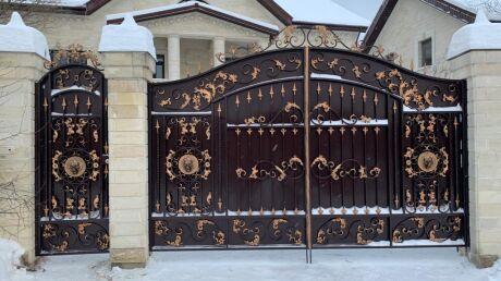 Ворота кованые металлические